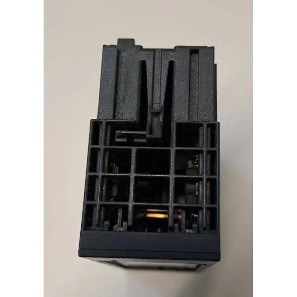 SIEMENS 6ES7138-4DE02-0AB0