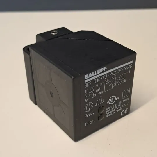 BALLUFF  BESQ40KFU-PAC30F-S04G