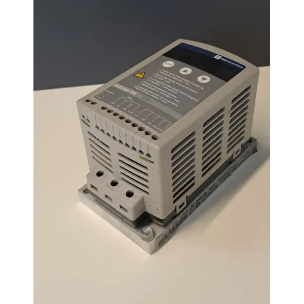 TÉLÉMÉCANIQUE  ATV08PU09M2S282