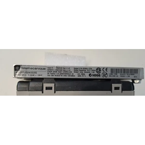 TÉLÉMÉCANIQUE  ATV08PU09M2S282