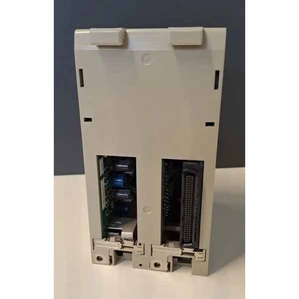 OMRON  CS1W-MC421-V1