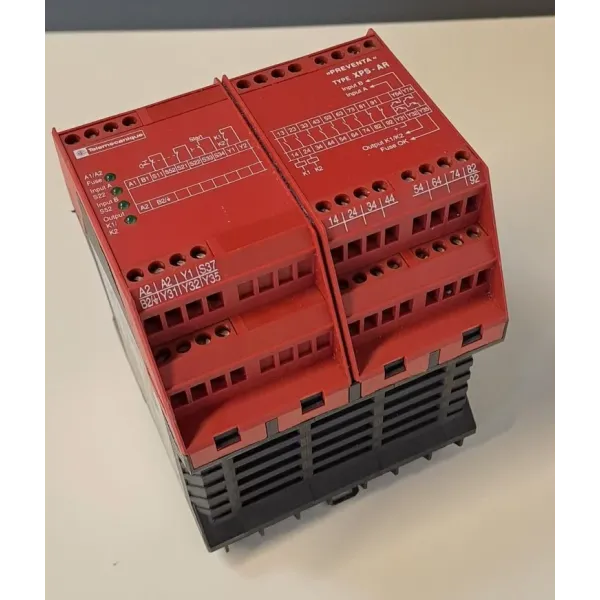 TÉLÉMÉCANIQUE  XPSAR371144