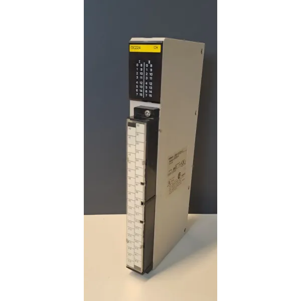 OMRON  C500-OC224-E