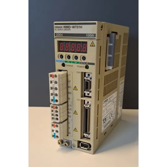 OMRON  R88D-WT01H