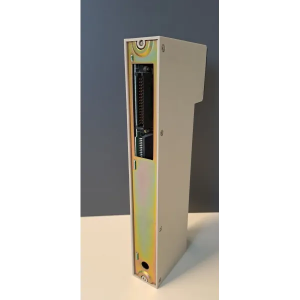 OMRON  C500-OC223