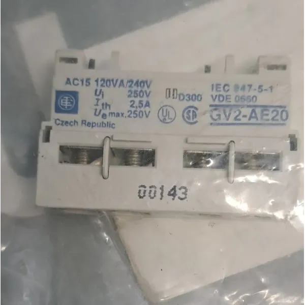 TÉLÉMÉCANIQUE  GV2AE20