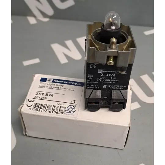 TÉLÉMÉCANIQUE  ZB2BV4