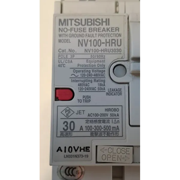 MITSUBISHI  NV100-HRU30A