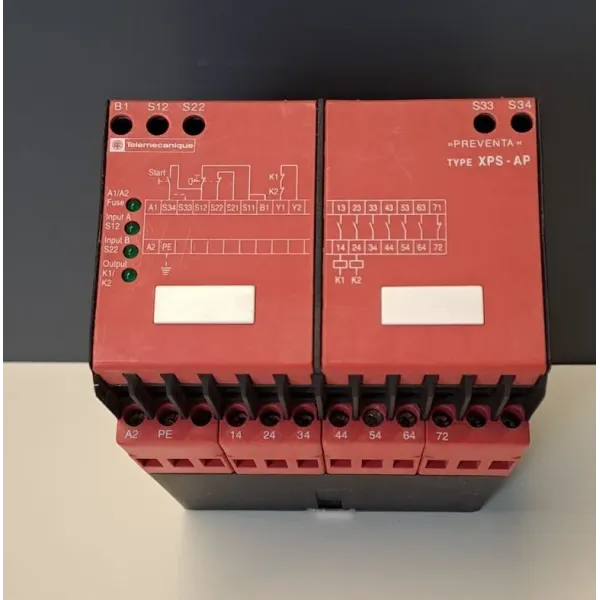 TÉLÉMÉCANIQUE  XPSAP3740