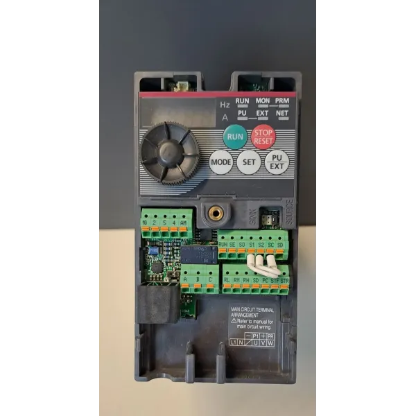 MITSUBISHI  FR-D720S-025SC-EC