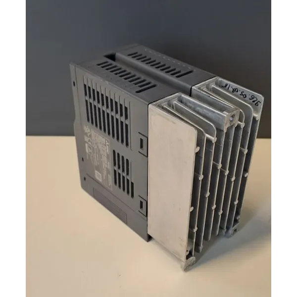 MITSUBISHI  FR-D720S-025SC-EC
