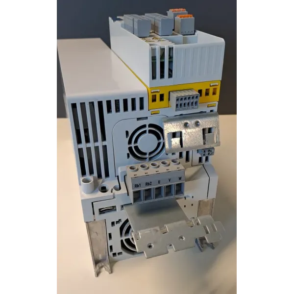 LENZE  E84AVTCE1134SB0