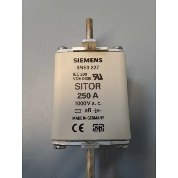 SIEMENS 3NE3227