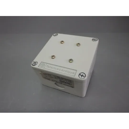 TÉLÉMÉCANIQUE  TSXSCA50