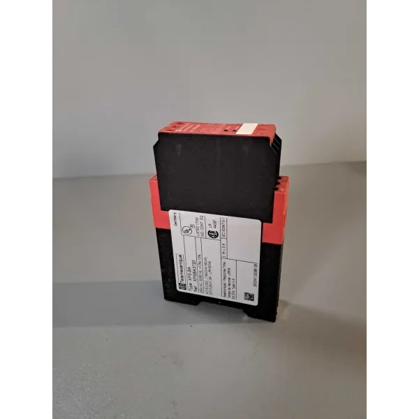 TÉLÉMÉCANIQUE  XPSBA3720