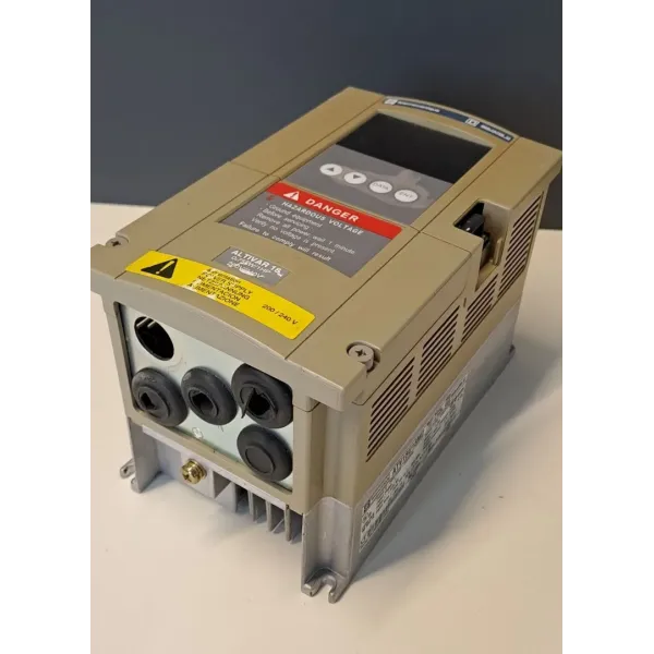 TÉLÉMÉCANIQUE  ATV18U18M2