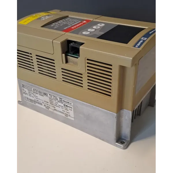 TÉLÉMÉCANIQUE  ATV18U18M2