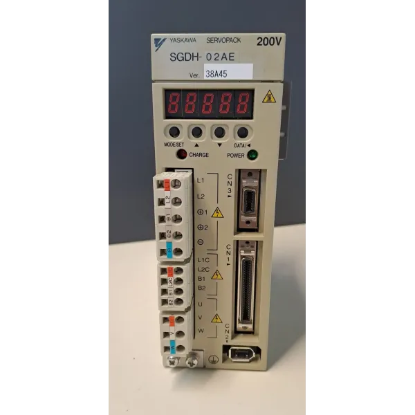 YASKAWA  SGDH-02AE