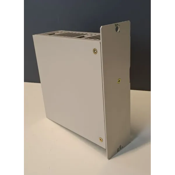 OMRON  R88A-RG08UA