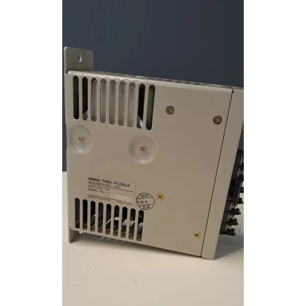OMRON  R88A-RG08UA