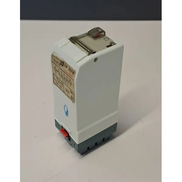 TÉLÉMÉCANIQUE  RHK41 24V