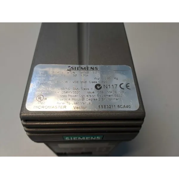 SIEMENS 6SE32115CA40