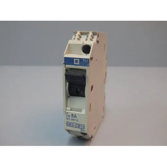 TÉLÉMÉCANIQUE  GB2-CB10