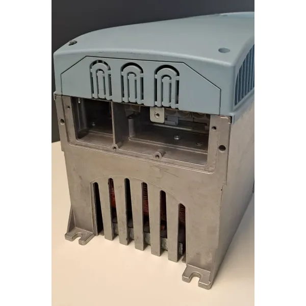 VACON NXS00482A2H1SSSA1A2000000