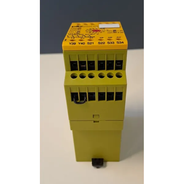 PILZ 774542