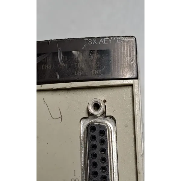 SCHNEIDER  TSXAEY1600