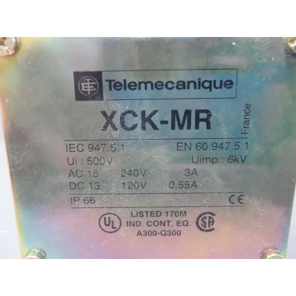 TÉLÉMÉCANIQUE  XCKMR54D1H29