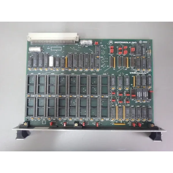 MOTOROLA MVME211