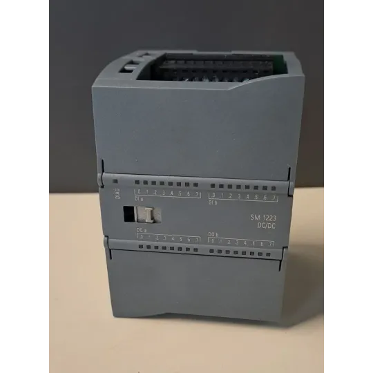 SIEMENS 6ES7223-1BL32-0XB0