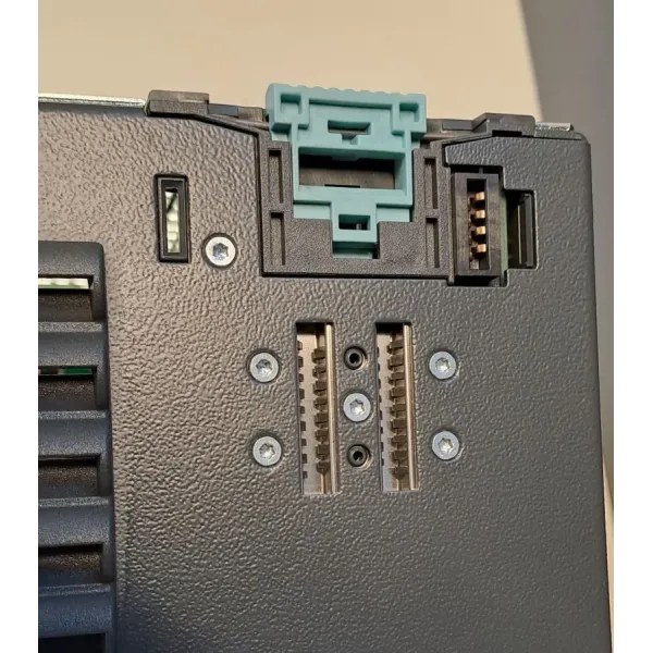 SIEMENS 6SE3210-1SE31-1UA0