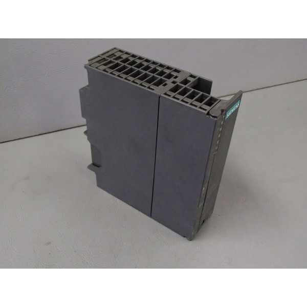 SIEMENS 6ES7153-2BA00-0XB0