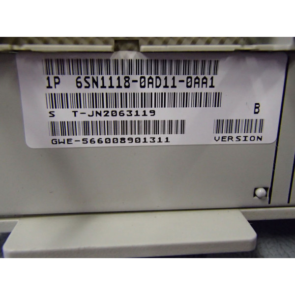 SIEMENS 6SN1118-0AD11-0AA1