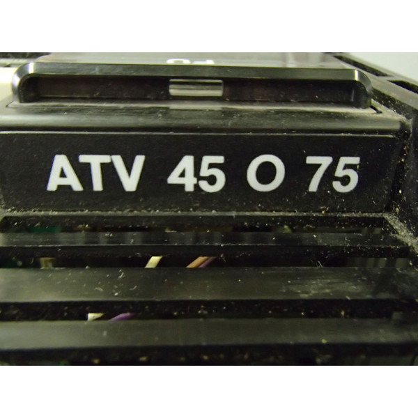 TÉLÉMÉCANIQUE  ATV45075