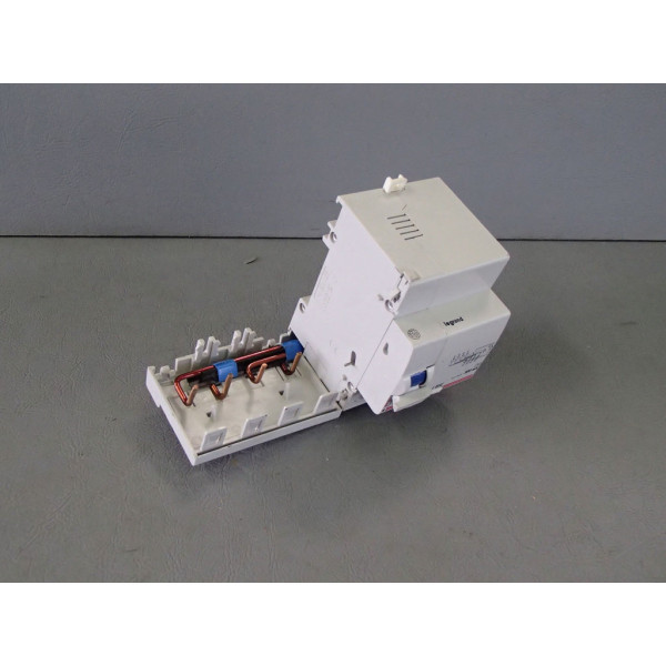 LEGRAND 07461