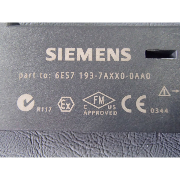 SIEMENS 6ES7193-7AXX0-0AA0