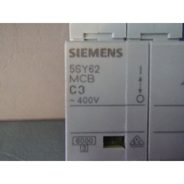 SIEMENS 5SY62MCB-C3