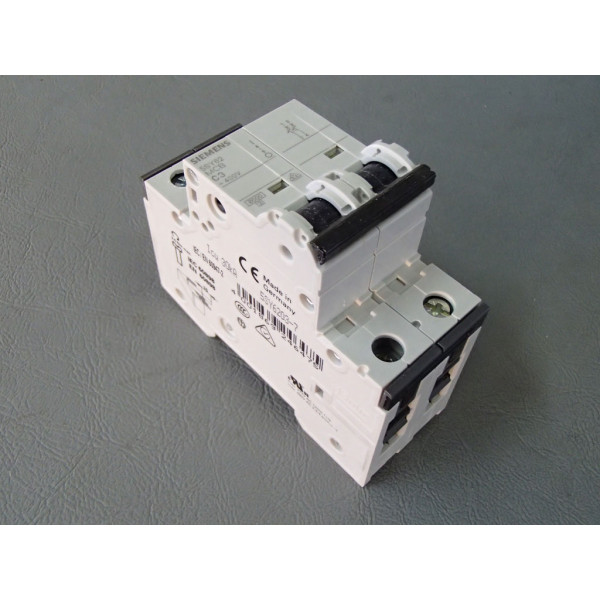 SIEMENS 5SY62MCB-C3