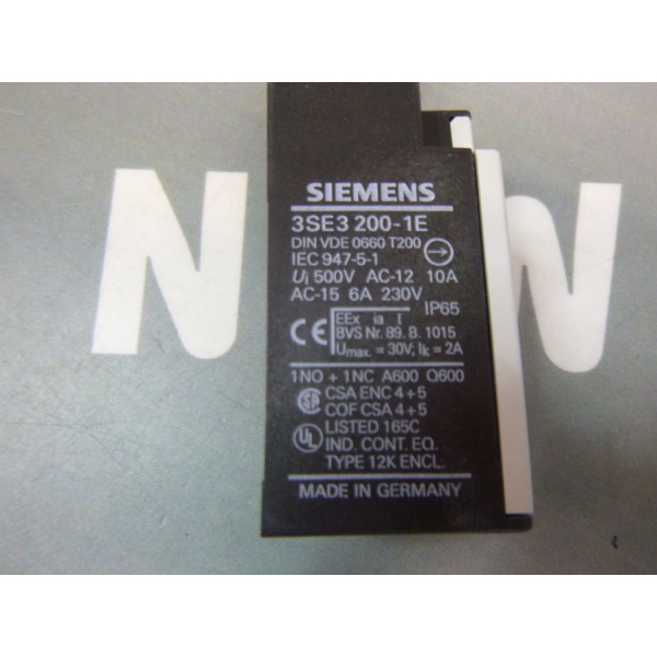 SIEMENS 3SE3200-1E