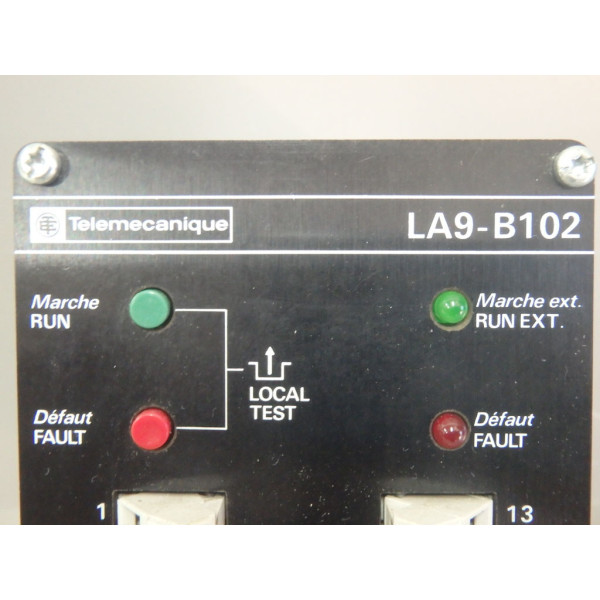 TÉLÉMÉCANIQUE  LA9B102