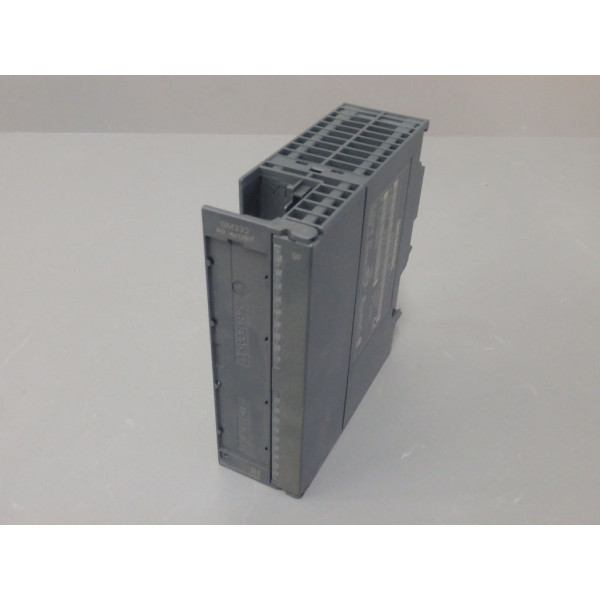 SIEMENS  6ES7332-5HD01-0AB0