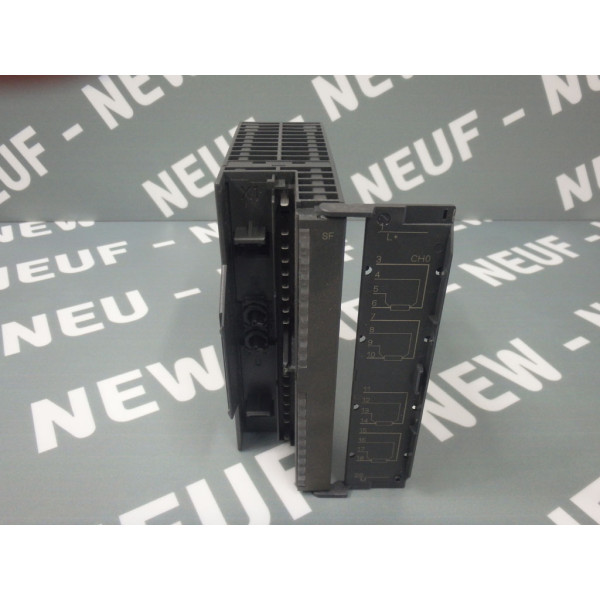 SIEMENS  6ES7332-5HD01-0AB0