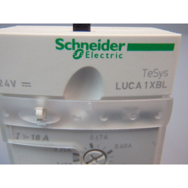 SCHNEIDER  LUCA1XBL