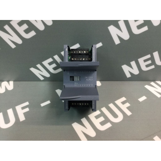 SIEMENS  6ES7223-1QH30-0XB0