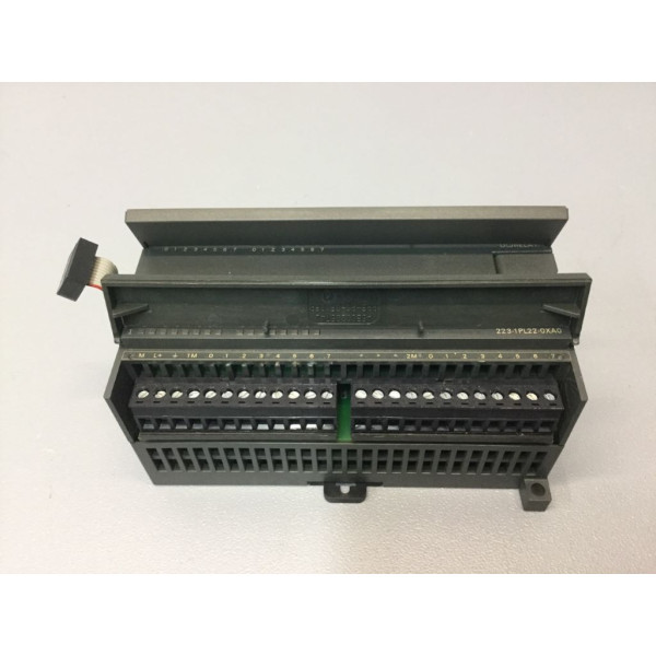 SIEMENS 6ES7223-1PL22-0XA0