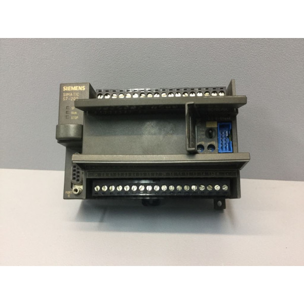 SIEMENS  6ES7214-1AD21-0XB0