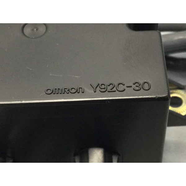 OMRON Y92C-30